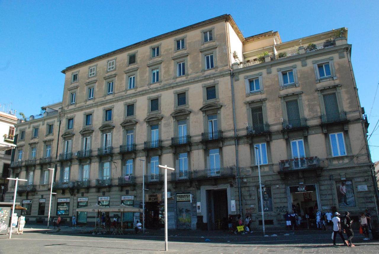 Garibaldi 136 Hotel Napoli Eksteriør billede